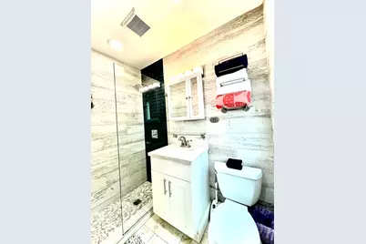 626 NE 17th Way, Fort Lauderdale, FL 33304 - Photo 4