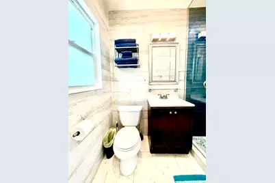 626 NE 17th Way, Fort Lauderdale, FL 33304 - Photo 12