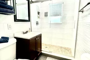626 NE 17th Way, Fort Lauderdale, FL 33304 - Photo 6
