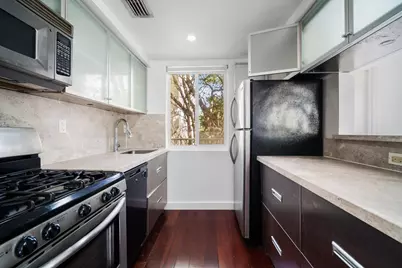 741 6th Street #204-w, Miami Beach, FL 33139 - Photo 8