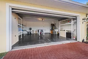 2542 SW Kensington St, Port Saint Lucie, FL 34953 - Photo 4