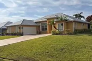 5451 NW Empress Cir, Port Saint Lucie, FL 34983 - Photo 2