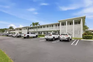 1011 Flame Vine Ave, Delray Beach, FL 33445 - Photo 2