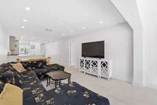 1011 Flame Vine Ave, Delray Beach, FL 33445 - Photo 10