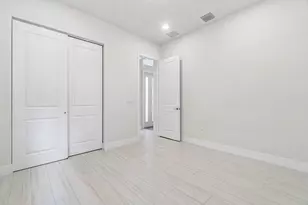 7284 Estero Dr, Lake Worth, FL 33463 - Photo 24