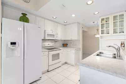 7735 Yardley Drive #103, Tamarac, FL 33321 - Photo 16
