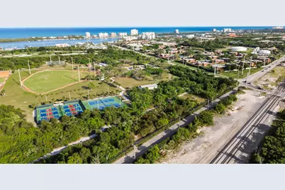 3900 SE County Line Road #12c, Tequesta, FL 33469 - Photo 30