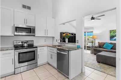 9108 Chrysanthemum Drive, Boynton Beach, FL 33472 - Photo 10