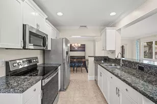 2105 SW 14th Pl, Boynton Beach, FL 33426 - Photo 8