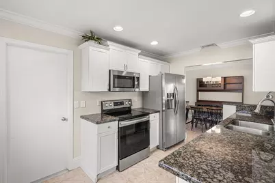 2105 SW 14th Place, Boynton Beach, FL 33426 - Photo 10