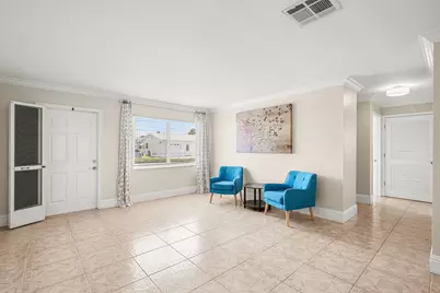 2105 SW 14th Place, Boynton Beach, FL 33426 - Photo 4