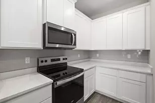1817 Celebration Dr, Fort Pierce, FL 34947 - Photo 10