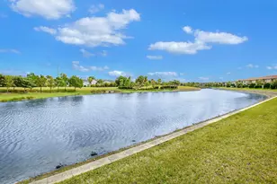 10102 Akenside Dr, Boca Raton, FL 33428 - Photo 34