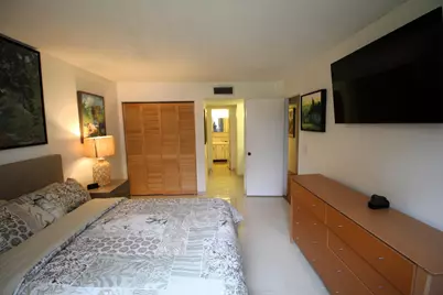 3090 Holiday Springs Boulevard #106, Margate, FL 33063 - Photo 8
