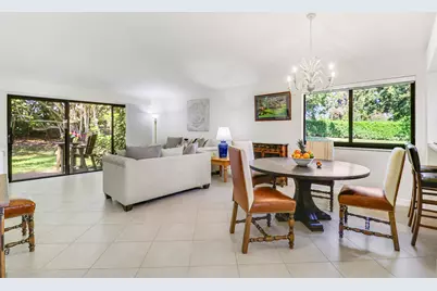 825 Club Drive Drive, Palm Beach Gardens, FL 33418 - Photo 4
