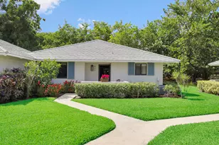 825 Club Dr Dr, Palm Beach Gardens, FL 33418 - Photo 2