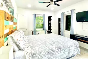 630 NE 17th Way, Fort Lauderdale, FL 33304 - Photo 20