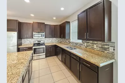 3001 Strada Court, Royal Palm Beach, FL 33411 - Photo 6