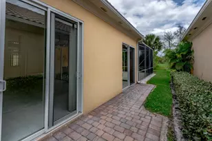 4705 Dovehill Dr, Palm Beach Gardens, FL 33418 - Photo 38