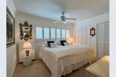 139 Sunrise Avenue #204, Palm Beach, FL 33480 - Photo 20