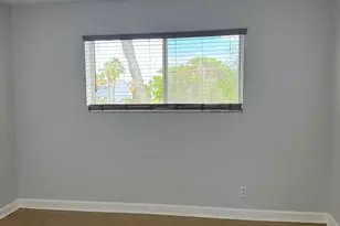 1501 Crescent Cir, West Palm Beach, FL 33403 - Photo 12