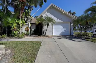 6660 Canary Palm Cir, Boca Raton, FL 33433 - Photo 4