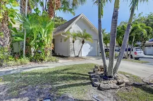 6660 Canary Palm Cir, Boca Raton, FL 33433 - Photo 38