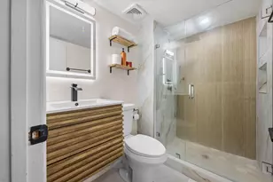 11197 NW 37th St, Sunrise, FL 33351 - Photo 12