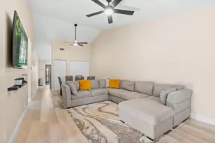 11197 NW 37th St, Sunrise, FL 33351 - Photo 6