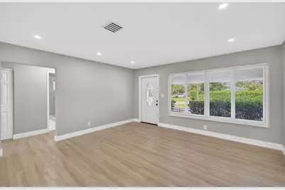 850 SE 1st Avenue, Pompano Beach, FL 33060 - Photo 8