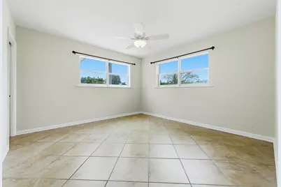 1452 Crest Drive, Lake Worth, FL 33461 - Photo 10