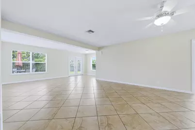 1452 Crest Drive, Lake Worth, FL 33461 - Photo 18