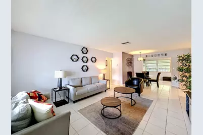 7210 NW 77th Street, Tamarac, FL 33321 - Photo 6