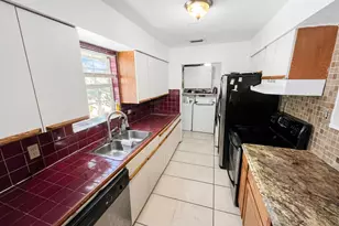 8545 SE Mars St, Hobe Sound, FL 33455 - Photo 4