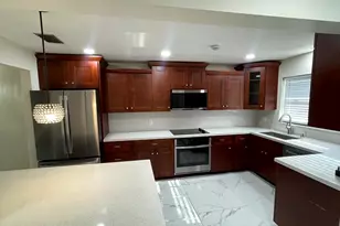 9110 Orchid Tree Ln, Pembroke Pines, FL 33024 - Photo 2