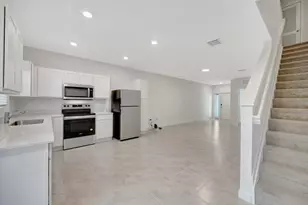 441 NE 1st Dr, Florida City, FL 33034 - Photo 2