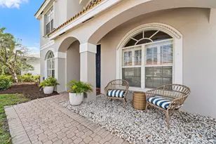 10295 Allamanda Blvd, Palm Beach Gardens, FL 33410 - Photo 4