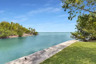 17387 Dolphin St E, Sugarloaf Key, FL 33042 - Photo 12