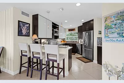 818 SE 4th Street #505, Fort Lauderdale, FL 33301 - Photo 6