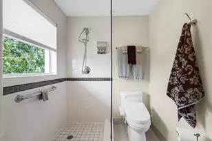 818 SE 4th St, Fort Lauderdale, FL 33301 - Photo 22