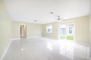 3912 NW 110th Ave, Coral Springs, FL 33065 - Photo 8