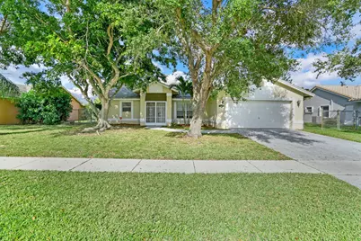 10567 Paso Fino Drive, Wellington, FL 33449 - Photo 2
