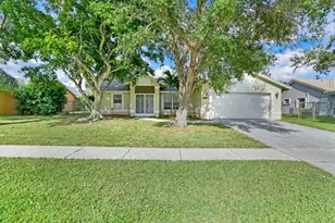 10567 Paso Fino Dr, Wellington, FL 33449 - Photo 2
