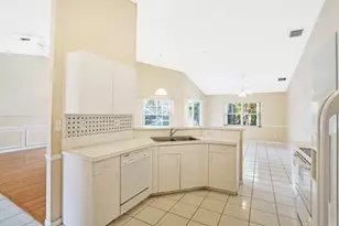 10567 Paso Fino Dr, Wellington, FL 33449 - Photo 12
