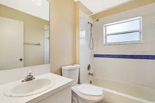 10567 Paso Fino Dr, Wellington, FL 33449 - Photo 22