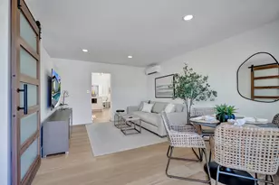 225 NE 10th St, Delray Beach, FL 33444 - Photo 18