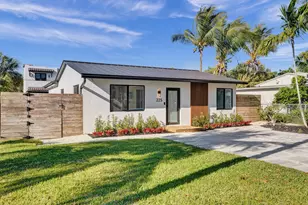 225 NE 10th St, Delray Beach, FL 33444 - Photo 2