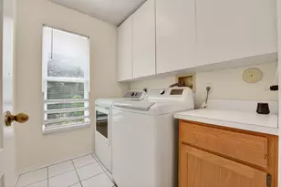 7555 Live Oak Dr, Coral Springs, FL 33065 - Photo 42