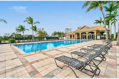 2165 Newport Isles Boulevard, Port Saint Lucie, FL 34953 - Photo 4