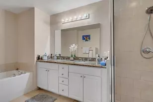 3001 NE 185th St, Aventura, FL 33180 - Photo 12